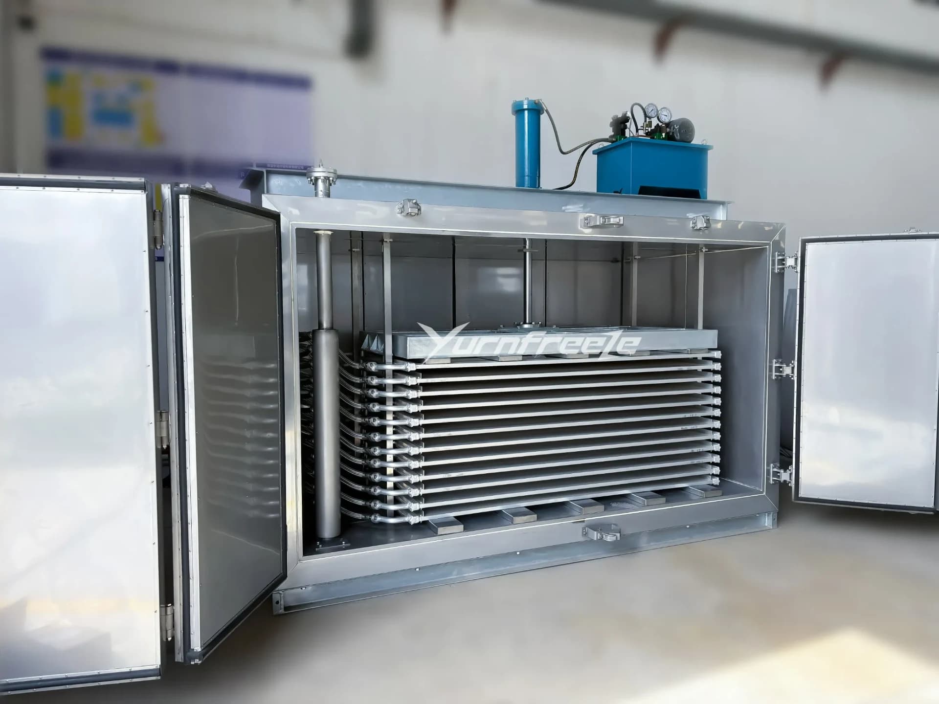 Photo 6 of Yurnfreeze's factory