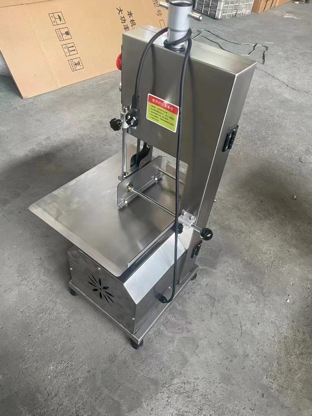 Sierra de Cinta Industrial para Huesos y Carne | Hoja 1650 mm 1500W BL-250-86