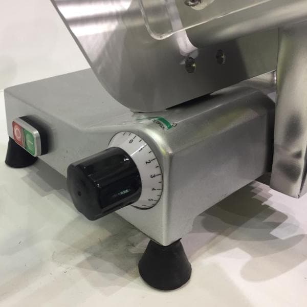 Cortadora de Fiambres Comercial Semiautomática 250 mm para Hostelería | Espesor Ajustable 1-15 mm