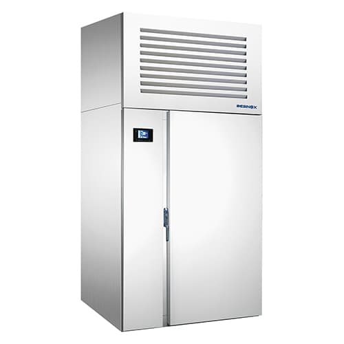 Abatedor de Temperatura Industrial Roll-In 540 Litros para Restauração | Ecrã Tátil EVCO e 15 Tabuleiros BCF15-RP